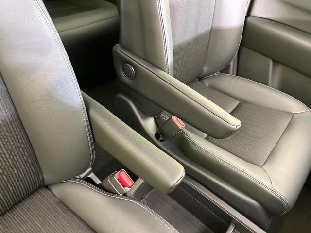 ステップワゴン e:HEVスパーダ 登録済未使用車 現行型 純正11.4型ナビ バックカメラ フルセグ Bluetooth CD/DVD 衝突軽減装置 アダプティブクルコン LEDヘッド/フォグライト 両側電動スライドドア オートライト(37枚目)