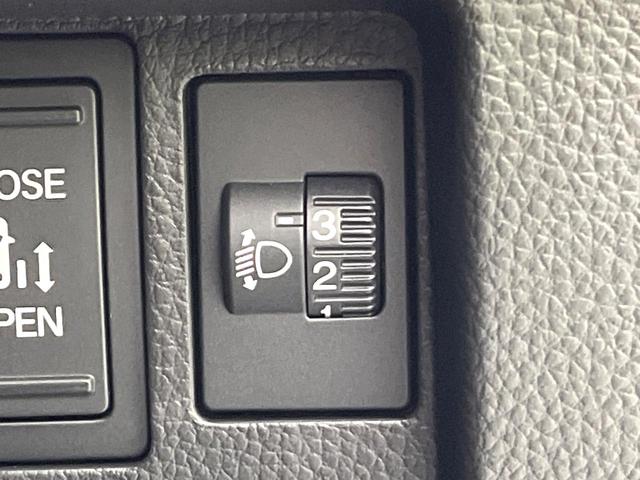 ステップワゴン e:HEVスパーダ 登録済未使用車 現行型 純正11.4型ナビ バックカメラ フルセグ Bluetooth CD/DVD 衝突軽減装置 アダプティブクルコン LEDヘッド/フォグライト 両側電動スライドドア オートライト(54枚目)