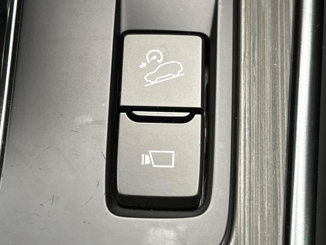 CX-60 XD-ハイブリッド プレミアムスポーツ 4WD 禁煙車 ターボ サンルーフ BOSEサウンド 純正12型ナビ 全周囲カメラ フルセグ Bluetooth 衝突軽減装置 レーダークルコン LEDヘッドライト オートハイビーム パワーバックドア(41枚目)