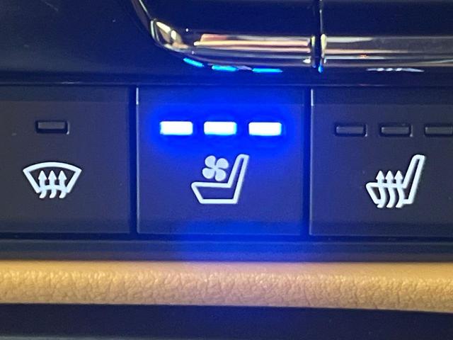 CX-60 XD-ハイブリッド プレミアムスポーツ 4WD 禁煙車 ターボ サンルーフ BOSEサウンド 純正12型ナビ 全周囲カメラ フルセグ Bluetooth 衝突軽減装置 レーダークルコン LEDヘッドライト オートハイビーム パワーバックドア(44枚目)