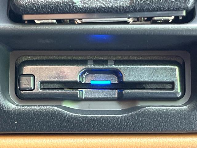 CX-60 XD-ハイブリッド プレミアムスポーツ 4WD 禁煙車 ターボ サンルーフ BOSEサウンド 純正12型ナビ 全周囲カメラ フルセグ Bluetooth 衝突軽減装置 レーダークルコン LEDヘッドライト オートハイビーム パワーバックドア(61枚目)