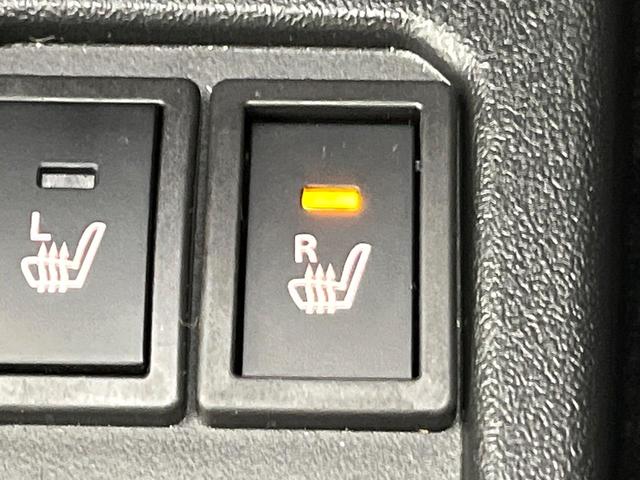 ジムニーノマド ＦＣ　４ＷＤ　登録済未使用車　シートヒーター　衝突被害軽減システム　レーダークルーズ　コーナーセンサー　スマートキー　ＬＥＤヘッド　車線逸脱警報　純正１５インチアルミ　ヘッドライトウォッシャー（5枚目）