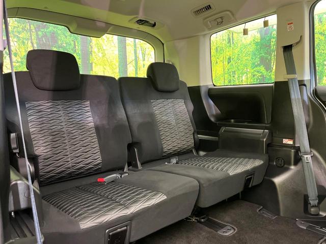 デリカD:5 P 4WD 両側電動ドア SDナビ 全周囲カメラ 衝突被害軽減システム レーダークルーズ 禁煙車 電動リアゲート パワーシート ドラレコ スマートキー LEDヘッド ETC オートハイビーム(9枚目)