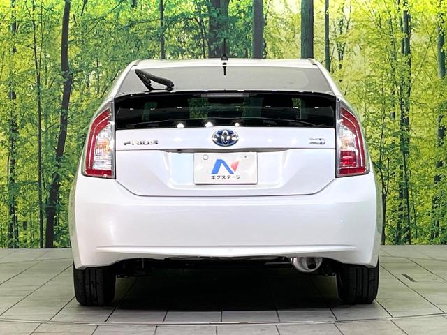 安心の最長１０年・走行無制限保証（有償）をご用意。保証内容も充実はもちろん、無料点検＆オイル交換や、年中無休の全国・２４時間ロードサービスも付帯されておりますのでご安心下さい。