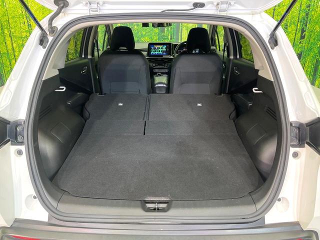 普段のお買い物や通勤、送迎等に十分な荷室スペースを確保しております。セカンドシートを倒すと、大きな荷物の積載も可能です♪