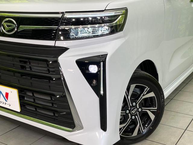 【ＬＥＤヘッドライト】悪天候や夜間走行時も良好な視界を確保し安心して運転できる高輝度ＬＥＤヘッドライトを装備！点灯速度が早く、消費電力も抑えられています。