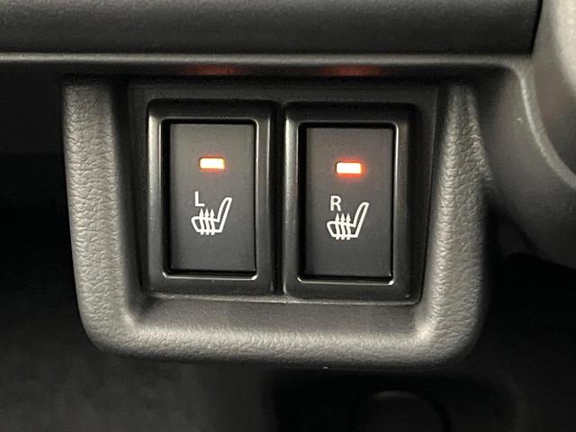 【シートヒーター】寒い日に重宝するシートヒーター！エアコンより早く温まってくれるので寒がりの人も安心ですね♪エアコンの温風は乾燥するから苦手、という方にもをおすすめです。