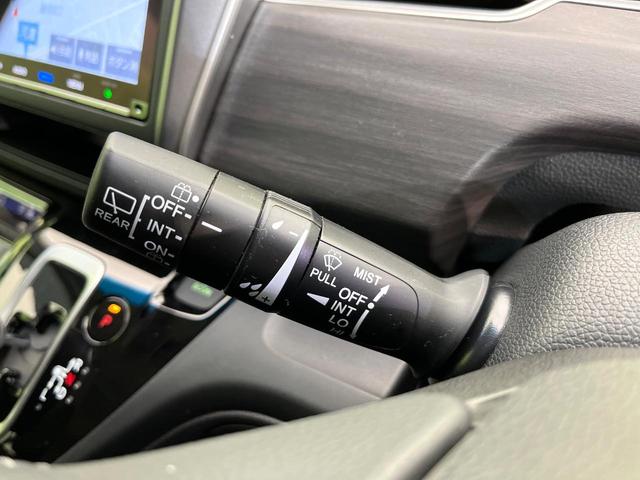 フリードハイブリッド ハイブリッド・Ｇ　禁煙車　純正９型ナビ　バックカメラ　Ｂｌｕｅｔｏｏｔｈ　ＣＤ／ＤＶＤ再生　純正フリップダウンモニター　衝突軽減装置　アダプティブクルコン　ＬＥＤヘッドライト　両側電動スライドドア　前席シートヒーター（32枚目）