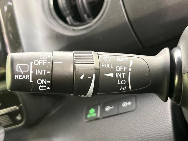 N-BOXカスタム G・Lホンダセンシング 4WD 禁煙車 SDナビ バックカメラ CD/DVD Bluetooth 衝突軽減装置 アダプティブクルコン レーンアシスト LEDヘッド/フォグ オートハイビーム 電動スライドドア 後席サンシェード(22枚目)