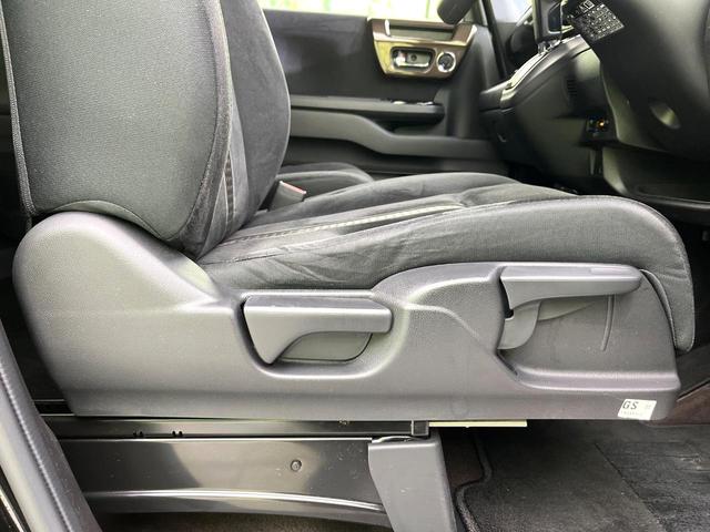 N-BOXカスタム G・Lホンダセンシング 4WD 禁煙車 SDナビ バックカメラ CD/DVD Bluetooth 衝突軽減装置 アダプティブクルコン レーンアシスト LEDヘッド/フォグ オートハイビーム 電動スライドドア 後席サンシェード(33枚目)
