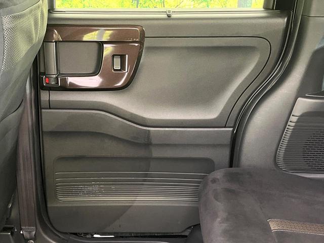 N-BOXカスタム G・Lホンダセンシング 4WD 禁煙車 SDナビ バックカメラ CD/DVD Bluetooth 衝突軽減装置 アダプティブクルコン レーンアシスト LEDヘッド/フォグ オートハイビーム 電動スライドドア 後席サンシェード(42枚目)