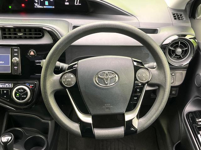 アクア Ｓスタイルブラック　禁煙車　純正ＳＤナビ　バックカメラ　Ｂｌｕｅｔｏｏｔｈ／ＣＤ／ＤＶＤ再生　フルセグ　衝突軽減装置　ＬＥＤヘッド／フォグライト　オートハイビーム　オートライト　コーナーセンサー　前席シートヒーター（8枚目）