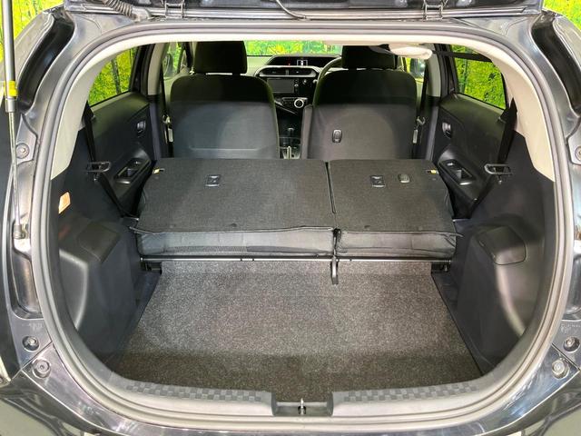 アクア Ｓスタイルブラック　禁煙車　純正ＳＤナビ　バックカメラ　Ｂｌｕｅｔｏｏｔｈ／ＣＤ／ＤＶＤ再生　フルセグ　衝突軽減装置　ＬＥＤヘッド／フォグライト　オートハイビーム　オートライト　コーナーセンサー　前席シートヒーター（11枚目）