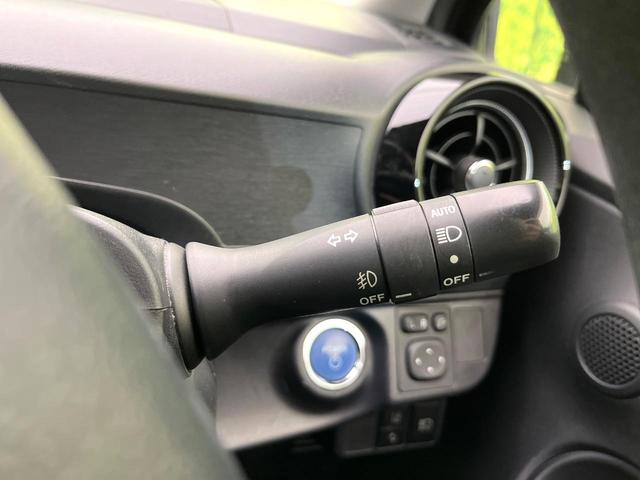 アクア Ｓスタイルブラック　禁煙車　純正ＳＤナビ　バックカメラ　Ｂｌｕｅｔｏｏｔｈ／ＣＤ／ＤＶＤ再生　フルセグ　衝突軽減装置　ＬＥＤヘッド／フォグライト　オートハイビーム　オートライト　コーナーセンサー　前席シートヒーター（29枚目）