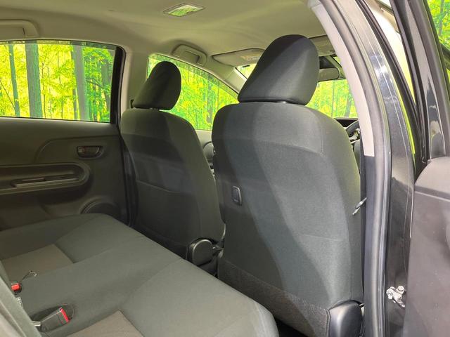 アクア Ｓスタイルブラック　禁煙車　純正ＳＤナビ　バックカメラ　Ｂｌｕｅｔｏｏｔｈ／ＣＤ／ＤＶＤ再生　フルセグ　衝突軽減装置　ＬＥＤヘッド／フォグライト　オートハイビーム　オートライト　コーナーセンサー　前席シートヒーター（36枚目）