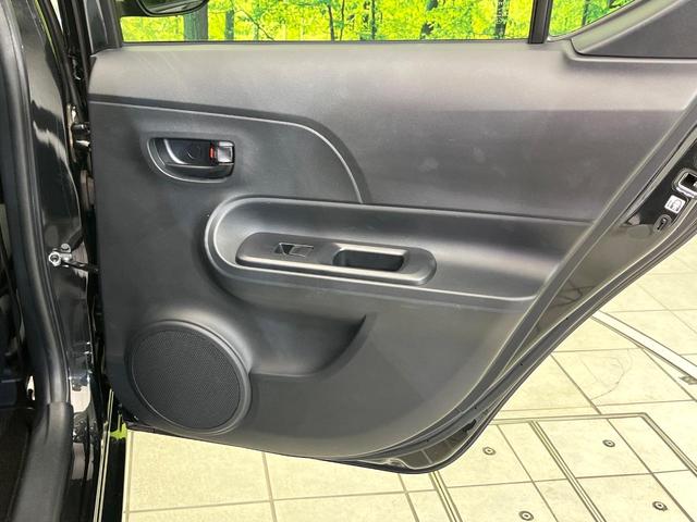 アクア Ｓスタイルブラック　禁煙車　純正ＳＤナビ　バックカメラ　Ｂｌｕｅｔｏｏｔｈ／ＣＤ／ＤＶＤ再生　フルセグ　衝突軽減装置　ＬＥＤヘッド／フォグライト　オートハイビーム　オートライト　コーナーセンサー　前席シートヒーター（41枚目）