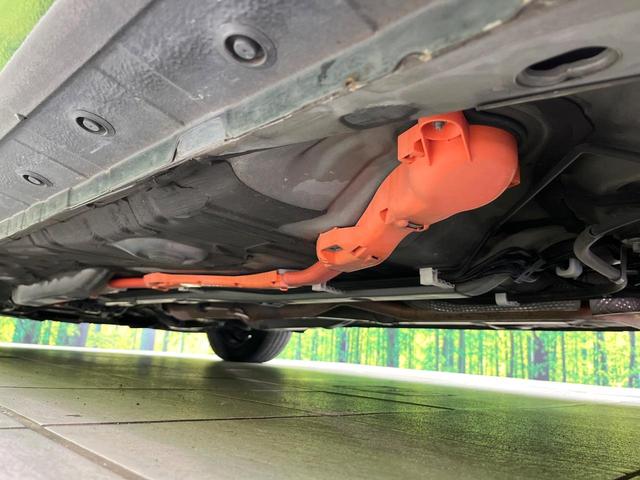 アクア Ｓスタイルブラック　禁煙車　純正ＳＤナビ　バックカメラ　Ｂｌｕｅｔｏｏｔｈ／ＣＤ／ＤＶＤ再生　フルセグ　衝突軽減装置　ＬＥＤヘッド／フォグライト　オートハイビーム　オートライト　コーナーセンサー　前席シートヒーター（61枚目）