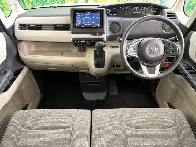 Ｎ－ＢＯＸ Ｇ・Ｌホンダセンシング　禁煙車　ＳＤナビ　バックカメラ　ＣＤ／ＤＶＤ／地デジ　衝突軽減装置　アダプティブクルコン　レーンアシスト　ＬＥＤヘッドライト　オートハイビーム　電動スライドドア　後席ロールサンシェード　スマートキー（2枚目）