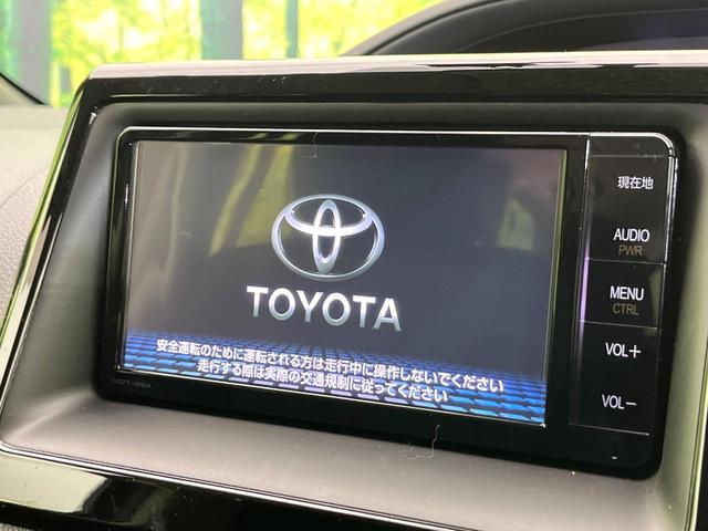ヴォクシー ＺＳ　禁煙車　純正ナビ　バックカメラ　ＣＤ／ＤＶＤ／地デジ　Ｂｌｕｅｔｏｏｔｈ接続　両側電動スライドドア　ＬＥＤヘッド／フォグ　オートライト　クルーズコントロール　デュアルオートエアコン　ＥＴＣ　ドラレコ（3枚目）
