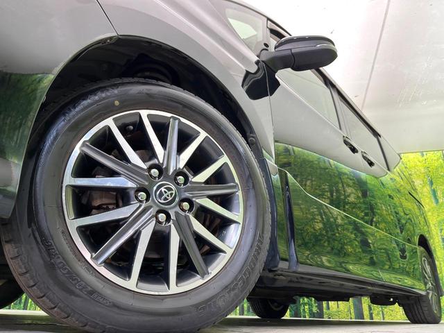 ヴォクシー ＺＳ　禁煙車　純正ナビ　バックカメラ　ＣＤ／ＤＶＤ／地デジ　Ｂｌｕｅｔｏｏｔｈ接続　両側電動スライドドア　ＬＥＤヘッド／フォグ　オートライト　クルーズコントロール　デュアルオートエアコン　ＥＴＣ　ドラレコ（13枚目）