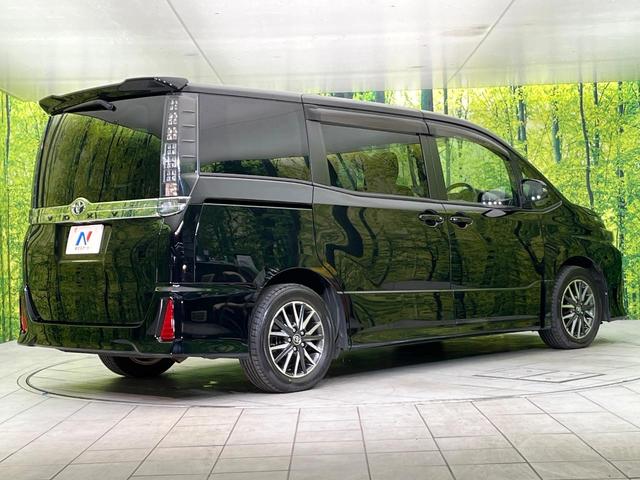 ヴォクシー ＺＳ　禁煙車　純正ナビ　バックカメラ　ＣＤ／ＤＶＤ／地デジ　Ｂｌｕｅｔｏｏｔｈ接続　両側電動スライドドア　ＬＥＤヘッド／フォグ　オートライト　クルーズコントロール　デュアルオートエアコン　ＥＴＣ　ドラレコ（17枚目）