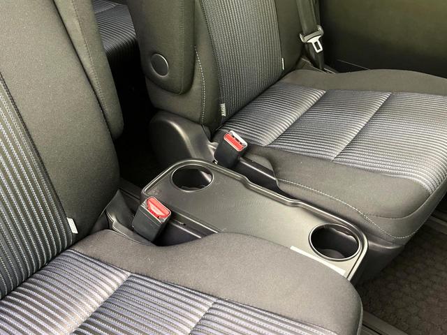 ヴォクシー ＺＳ　禁煙車　純正ナビ　バックカメラ　ＣＤ／ＤＶＤ／地デジ　Ｂｌｕｅｔｏｏｔｈ接続　両側電動スライドドア　ＬＥＤヘッド／フォグ　オートライト　クルーズコントロール　デュアルオートエアコン　ＥＴＣ　ドラレコ（41枚目）