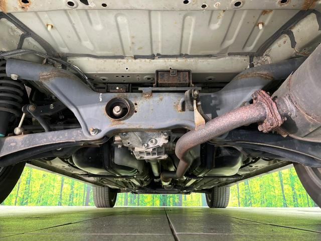 アウトランダー ブラックエディション　４ＷＤ　禁煙車　７人乗り　純正ナビ　全周囲カメラ　ＣＤ／ＤＶＤ／フルセグ　Ｂｌｕｅｔｏｏｔｈ接続　衝突軽減装置　レーダークルコン　ＬＥＤヘッドライト　オートハイビーム　前席シートヒーター　ルーフレール（19枚目）