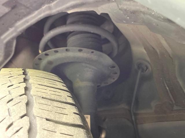 アウトランダー ブラックエディション　４ＷＤ　禁煙車　７人乗り　純正ナビ　全周囲カメラ　ＣＤ／ＤＶＤ／フルセグ　Ｂｌｕｅｔｏｏｔｈ接続　衝突軽減装置　レーダークルコン　ＬＥＤヘッドライト　オートハイビーム　前席シートヒーター　ルーフレール（20枚目）