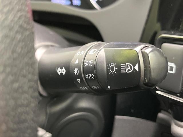 アウトランダー ブラックエディション　４ＷＤ　禁煙車　７人乗り　純正ナビ　全周囲カメラ　ＣＤ／ＤＶＤ／フルセグ　Ｂｌｕｅｔｏｏｔｈ接続　衝突軽減装置　レーダークルコン　ＬＥＤヘッドライト　オートハイビーム　前席シートヒーター　ルーフレール（23枚目）