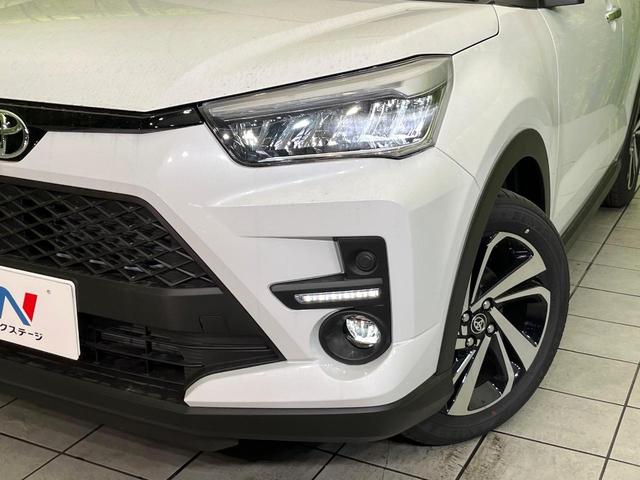 ライズ Ｚ　４ＷＤ　登録済未使用車　純正９型ディスプレイオーディオ　全周囲カメラ　フルセグ　Ｂｌｕｅｔｏｏｔｈ　衝突軽減装置　レーダークルコン　ＬＥＤヘッド／フォグ　シーケンシャルターンランプ　オートハイビーム（12枚目）