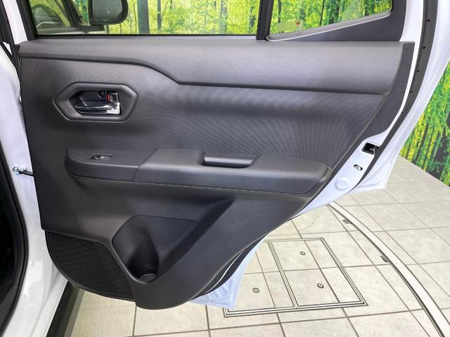 ライズ Ｚ　４ＷＤ　登録済未使用車　純正９型ディスプレイオーディオ　全周囲カメラ　フルセグ　Ｂｌｕｅｔｏｏｔｈ　衝突軽減装置　レーダークルコン　ＬＥＤヘッド／フォグ　シーケンシャルターンランプ　オートハイビーム（40枚目）