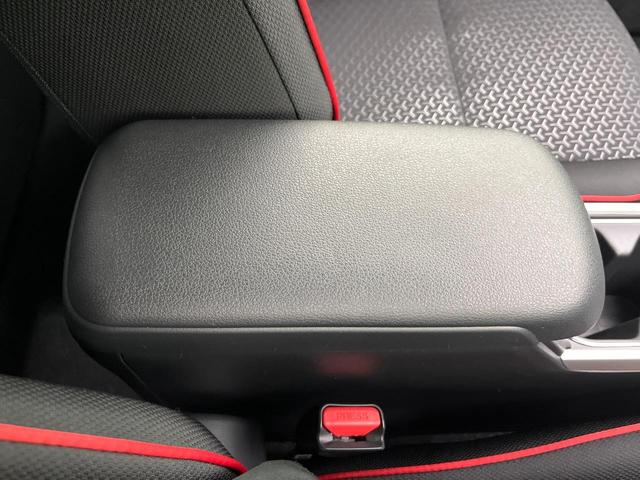 ライズ Ｚ　４ＷＤ　登録済未使用車　純正９型ディスプレイオーディオ　全周囲カメラ　フルセグ　Ｂｌｕｅｔｏｏｔｈ　衝突軽減装置　レーダークルコン　ＬＥＤヘッド／フォグ　シーケンシャルターンランプ　オートハイビーム（42枚目）