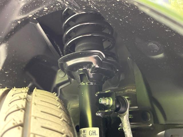 Ｎ－ＢＯＸカスタム ベースグレード　４ＷＤ　届出済未使用車　バックカメラ　衝突軽減装置　アダプティブクルコン　ＬＥＤヘッドライト　オートハイビーム　オートライト　コーナーセンサー　電動スライドドア　前席シートヒーター　スマートキー（20枚目）