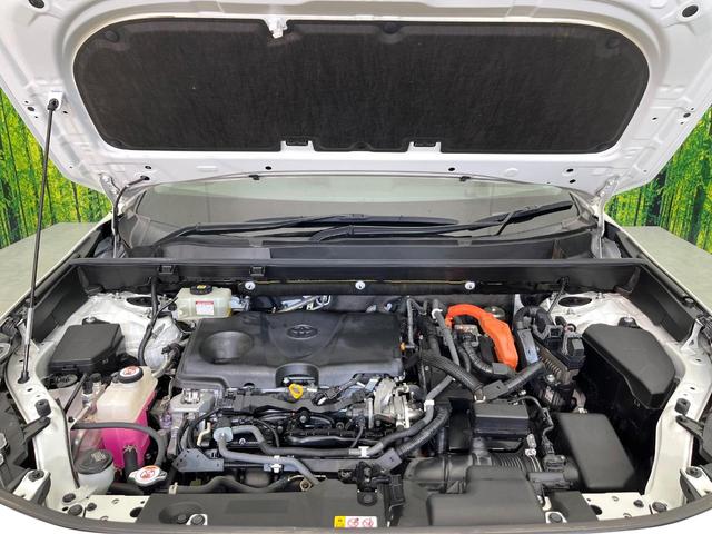 ＲＡＶ４ ハイブリッドＧ　４ＷＤ　禁煙車　純正９型ナビ　バックカメラ　ＣＤ／フルセグ／Ｂｌｕｅｔｏｏｔｈ　ＬＥＤヘッド　オートライト　オートマチックハイビーム　ステアリングヒーター　パワーバックドア　シートヒーター　ＥＴＣ（18枚目）