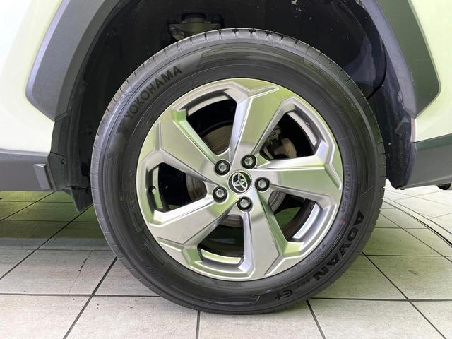 ＲＡＶ４ ハイブリッドＧ　４ＷＤ　禁煙車　純正９型ナビ　バックカメラ　ＣＤ／フルセグ／Ｂｌｕｅｔｏｏｔｈ　ＬＥＤヘッド　オートライト　オートマチックハイビーム　ステアリングヒーター　パワーバックドア　シートヒーター　ＥＴＣ（63枚目）