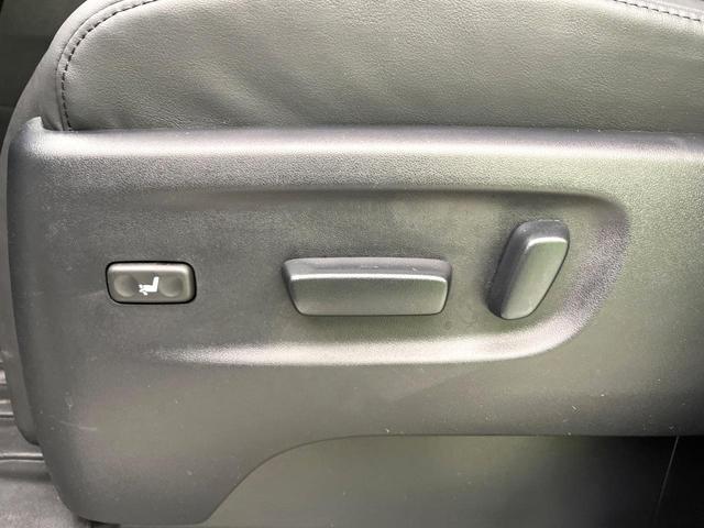 アルファード ２．５Ｓ　Ｃパッケージ　禁煙車　後期型　純正９型ナビ　バックカメラ　ＣＤ／ＤＶＤ／フルセグ　Ｂｌｕｅｔｏｏｔｈ　純正フリップダウンモニター　衝突軽減装置　三眼ＬＥＤヘッド　オートハイビーム　シーケンシャルターンランプ　ＥＴＣ（68枚目）