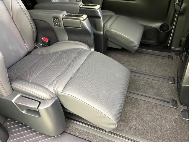 アルファード ２．５Ｓ　Ｃパッケージ　禁煙車　後期型　純正９型ナビ　バックカメラ　ＣＤ／ＤＶＤ／フルセグ　Ｂｌｕｅｔｏｏｔｈ　純正フリップダウンモニター　衝突軽減装置　三眼ＬＥＤヘッド　オートハイビーム　シーケンシャルターンランプ　ＥＴＣ（71枚目）