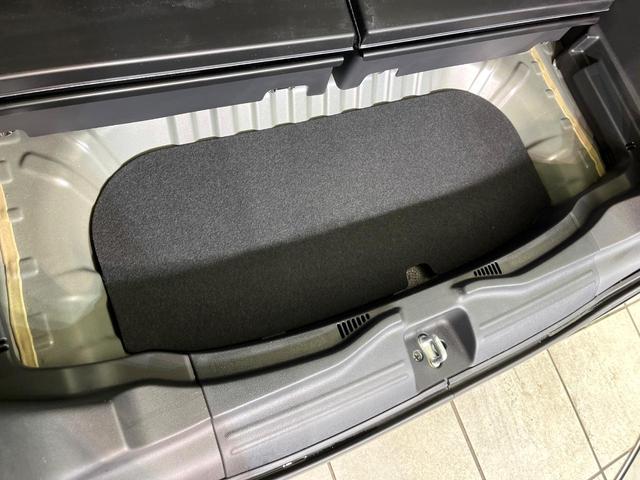 N-BOXカスタム G ターボSSブラックスタイルパッケージ 禁煙車 SDナビ CD/DVD/Bliutooth バックカメラ 両側電動スライドドア 衝突軽減装置 HIDヘッド/LEDフォグ オートライト グレード専用15インチアルミ シートヒーター(29枚目)