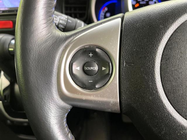 N-BOXカスタム G ターボSSブラックスタイルパッケージ 禁煙車 SDナビ CD/DVD/Bliutooth バックカメラ 両側電動スライドドア 衝突軽減装置 HIDヘッド/LEDフォグ オートライト グレード専用15インチアルミ シートヒーター(46枚目)