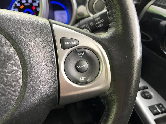 N-BOXカスタム G ターボSSブラックスタイルパッケージ 禁煙車 SDナビ CD/DVD/Bliutooth バックカメラ 両側電動スライドドア 衝突軽減装置 HIDヘッド/LEDフォグ オートライト グレード専用15インチアルミ シートヒーター(47枚目)