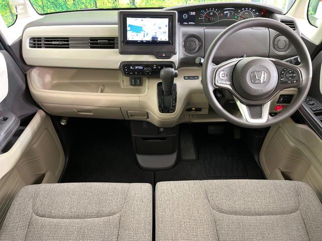 Ｎ－ＢＯＸ Ｇ・Ｌホンダセンシング　禁煙車　ＳＤナビ　Ｂｌｕｅｔｏｏｔｈ／ＤＶＤ／ＣＤ　バックカメラ　電動スライドドア　衝突軽減装置　車線逸脱警報装置　ＬＥＤヘッド　オートハイビーム　オートライト　オートエアコン　スマートキー　ＥＴＣ（2枚目）