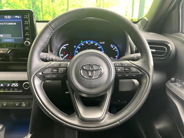 ヤリスクロス ハイブリッドＺ　禁煙車　純正８型ディスプレイオーディオ　全周囲カメラ　Ｂｌｕｅｔｏｏｔｈ　衝突軽減装置　レーダークルコン　ＬＥＤヘッドライト　オートハイビーム　ブラインドスポットモニター　前席シートヒーター　ＥＴＣ（11枚目）