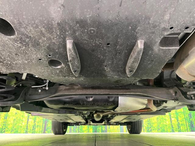 ヤリスクロス ハイブリッドＺ　禁煙車　純正８型ディスプレイオーディオ　全周囲カメラ　Ｂｌｕｅｔｏｏｔｈ　衝突軽減装置　レーダークルコン　ＬＥＤヘッドライト　オートハイビーム　ブラインドスポットモニター　前席シートヒーター　ＥＴＣ（19枚目）