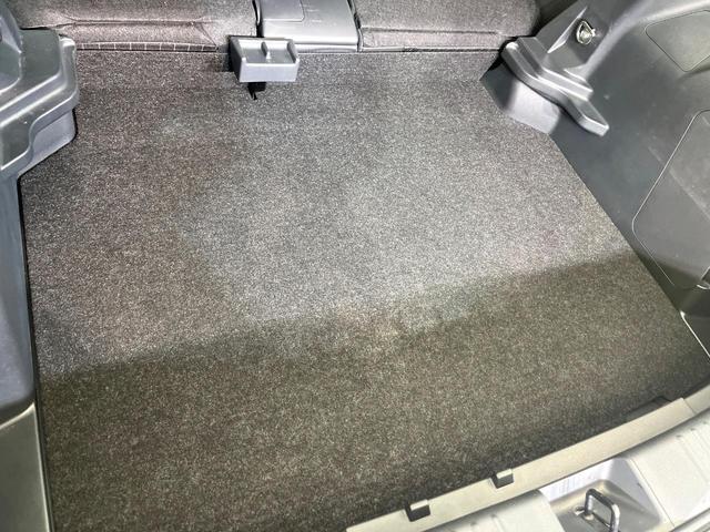 ヤリスクロス ハイブリッドＺ　禁煙車　純正８型ディスプレイオーディオ　全周囲カメラ　Ｂｌｕｅｔｏｏｔｈ　衝突軽減装置　レーダークルコン　ＬＥＤヘッドライト　オートハイビーム　ブラインドスポットモニター　前席シートヒーター　ＥＴＣ（29枚目）