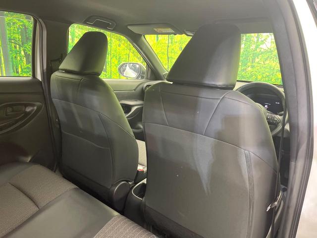 ヤリスクロス ハイブリッドＺ　禁煙車　純正８型ディスプレイオーディオ　全周囲カメラ　Ｂｌｕｅｔｏｏｔｈ　衝突軽減装置　レーダークルコン　ＬＥＤヘッドライト　オートハイビーム　ブラインドスポットモニター　前席シートヒーター　ＥＴＣ（36枚目）