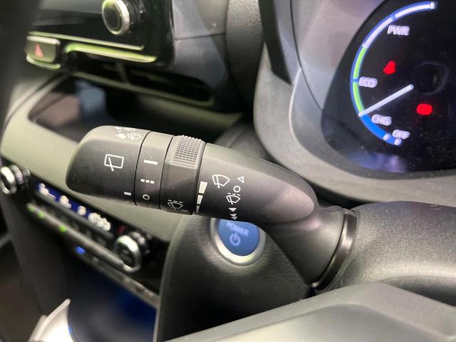 ヤリスクロス ハイブリッドＺ　禁煙車　純正８型ディスプレイオーディオ　全周囲カメラ　Ｂｌｕｅｔｏｏｔｈ　衝突軽減装置　レーダークルコン　ＬＥＤヘッドライト　オートハイビーム　ブラインドスポットモニター　前席シートヒーター　ＥＴＣ（48枚目）