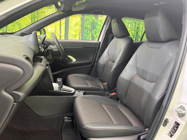 ヤリスクロス ハイブリッドＺ　禁煙車　純正８型ディスプレイオーディオ　全周囲カメラ　Ｂｌｕｅｔｏｏｔｈ　衝突軽減装置　レーダークルコン　ＬＥＤヘッドライト　オートハイビーム　ブラインドスポットモニター　前席シートヒーター　ＥＴＣ（56枚目）