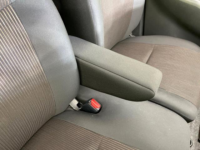 デイズ ハイウェイスター　Ｇ　４ＷＤ　禁煙車　全周囲カメラ　オーディオ　Ｂｌｕｅｔｏｏｔｈ接続　ＣＤ再生　ＨＩＤヘッド／フォグライト　オートライトスマートキー　アイドリングストップ　盗難防止装システム　純正１５インチアルミホイール（50枚目）