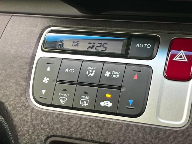 Ｎ－ＯＮＥ プレミアム　ツアラー・Ｌパッケージ　禁煙車　ターボ　ＳＤナビ　バックカメラ　ＣＤ／ＤＶＤ／フルセグＴＶ　Ｂｌｕｅｔｏｏｔｈ接続　クルーズコントロール　パドルシフト　ＨＩＤヘッドライト　オートライト　オートエアコン　スマートキー　ＥＴＣ（5枚目）