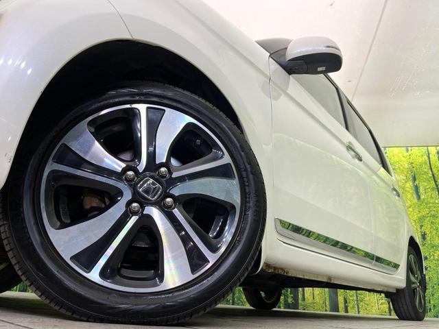 Ｎ－ＯＮＥ プレミアム　ツアラー・Ｌパッケージ　禁煙車　ターボ　ＳＤナビ　バックカメラ　ＣＤ／ＤＶＤ／フルセグＴＶ　Ｂｌｕｅｔｏｏｔｈ接続　クルーズコントロール　パドルシフト　ＨＩＤヘッドライト　オートライト　オートエアコン　スマートキー　ＥＴＣ（13枚目）